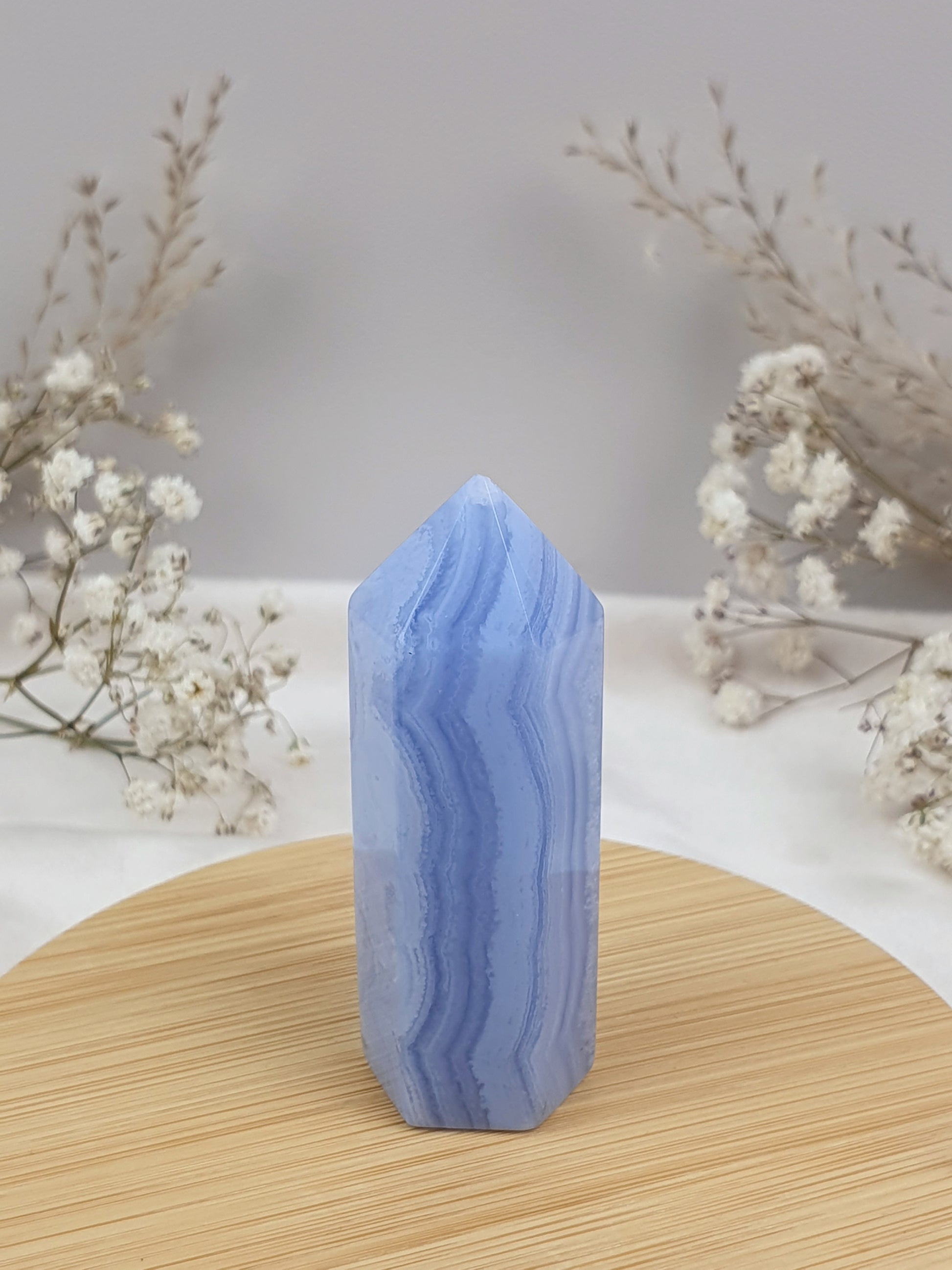 Blauer Chalcedon Turm