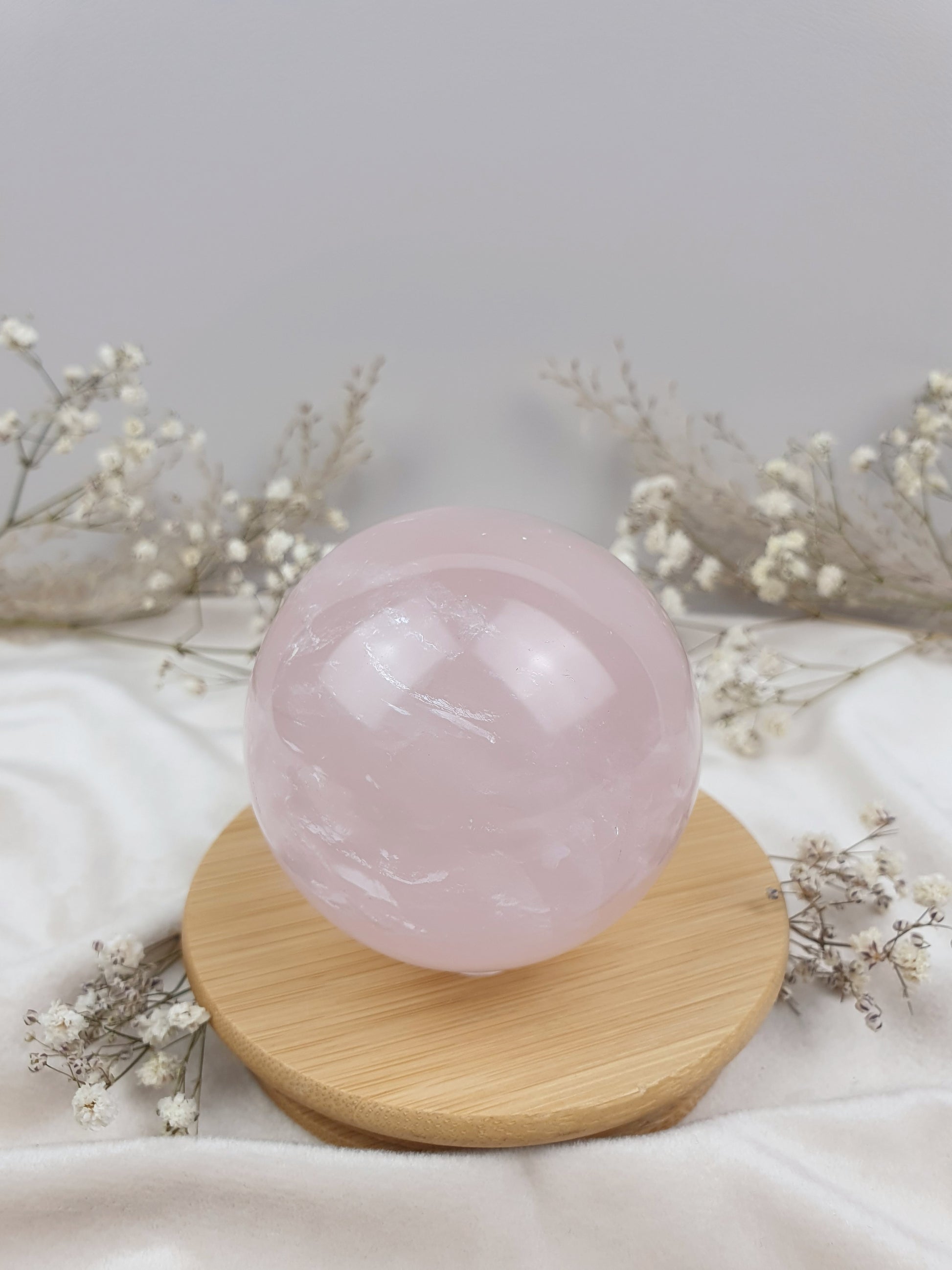 Rosenquarz Kugel mit Stern (1)