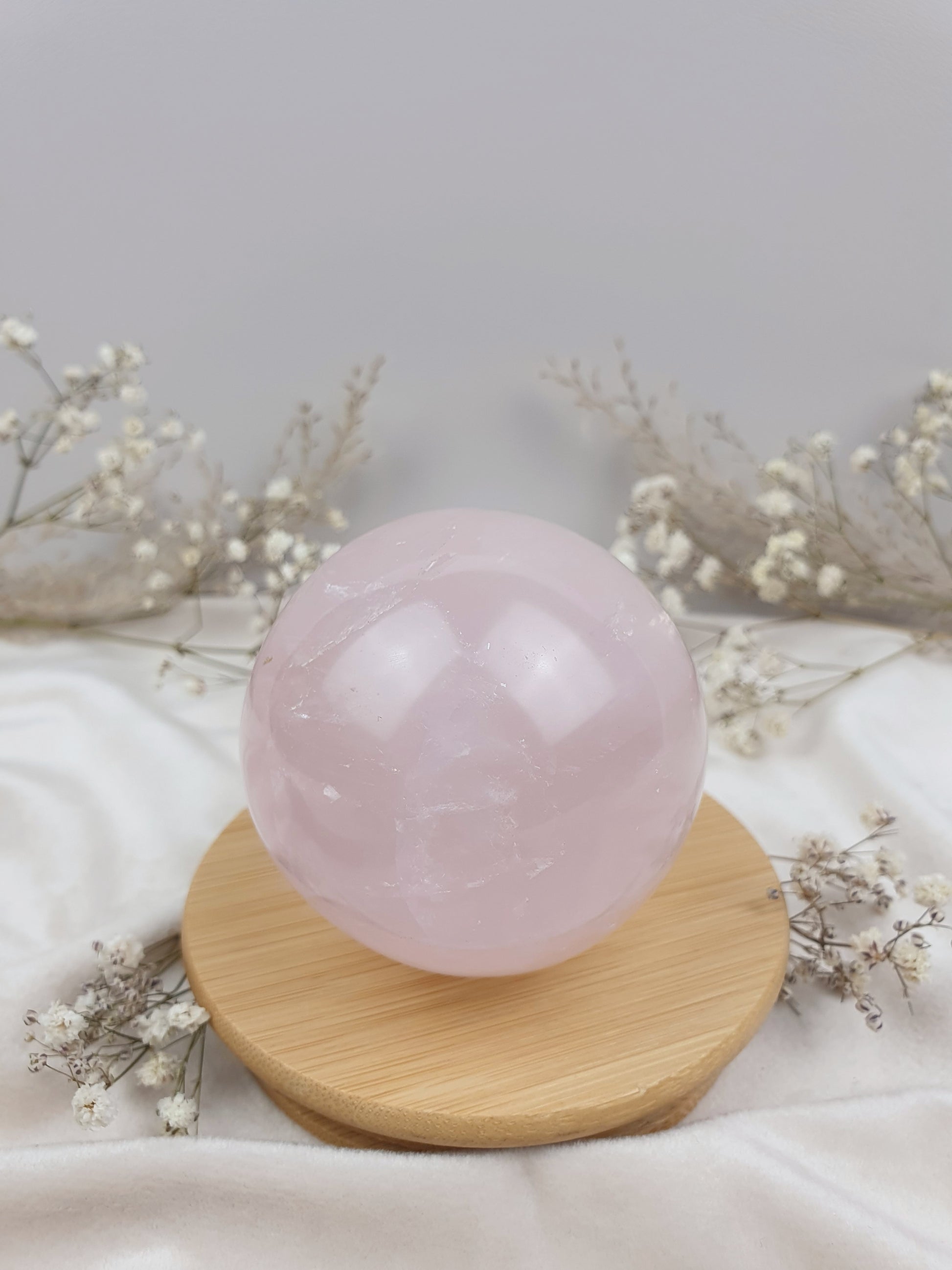 Rosenquarz Kugel mit Stern (1)
