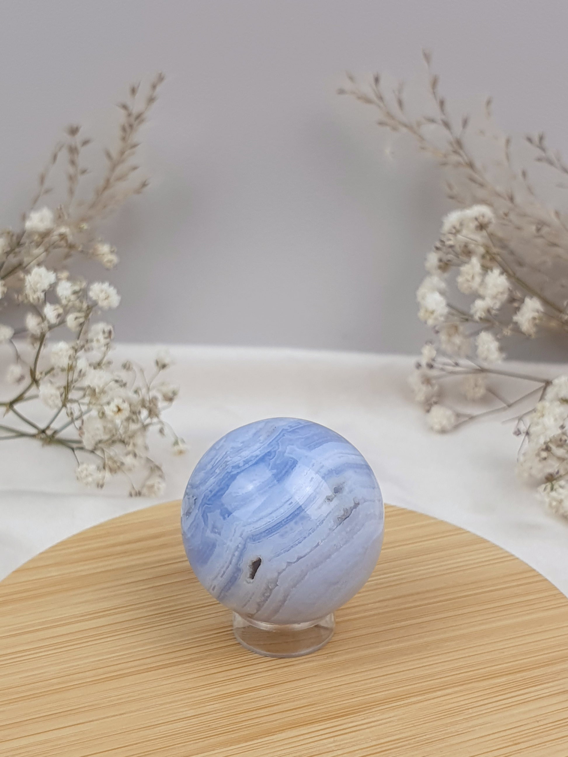 Blaue Chalcedon Kugel (2)