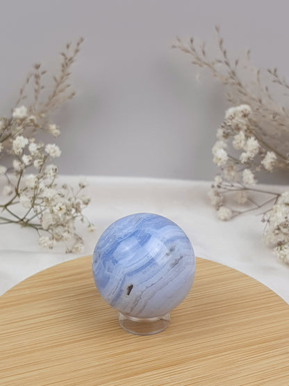 Blaue Chalcedon Kugel (2)