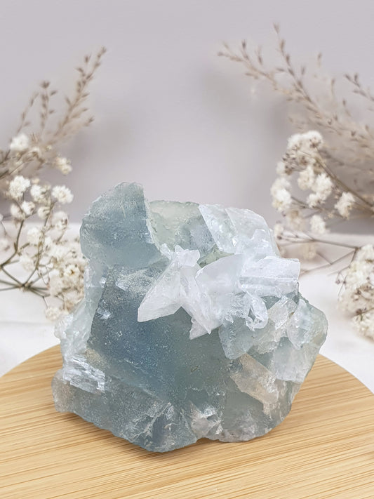 Fluorit Stufe mit Calcit