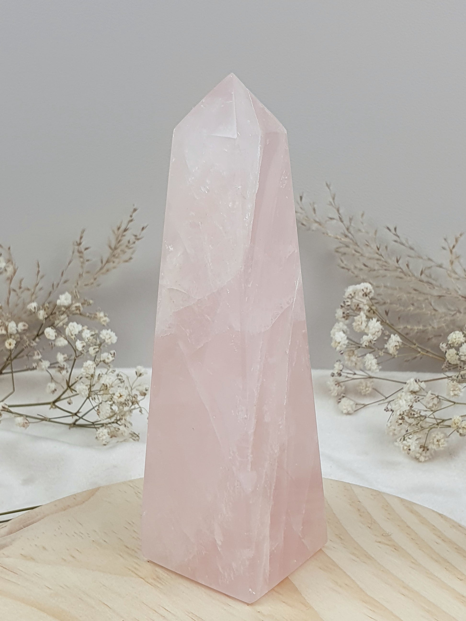 Rosenquarz Obelisk