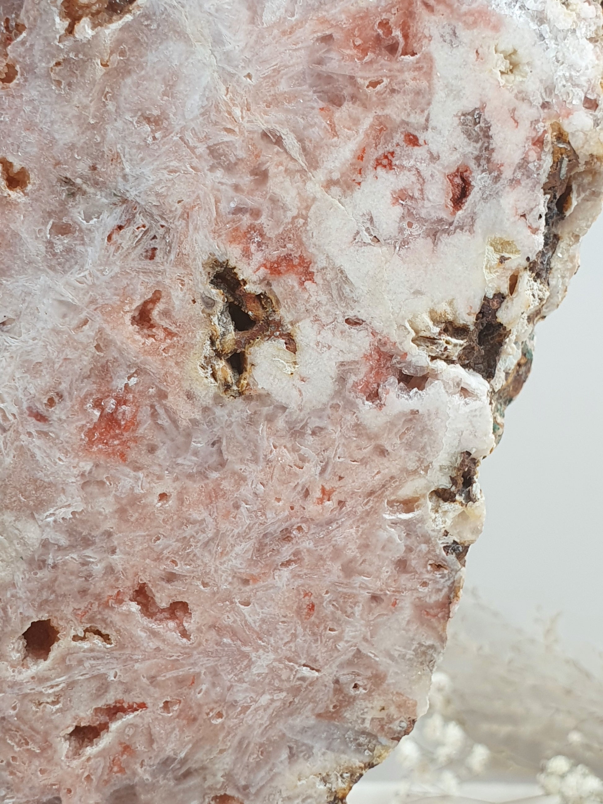 Pink Amethyst Platte auf Ständer (2)