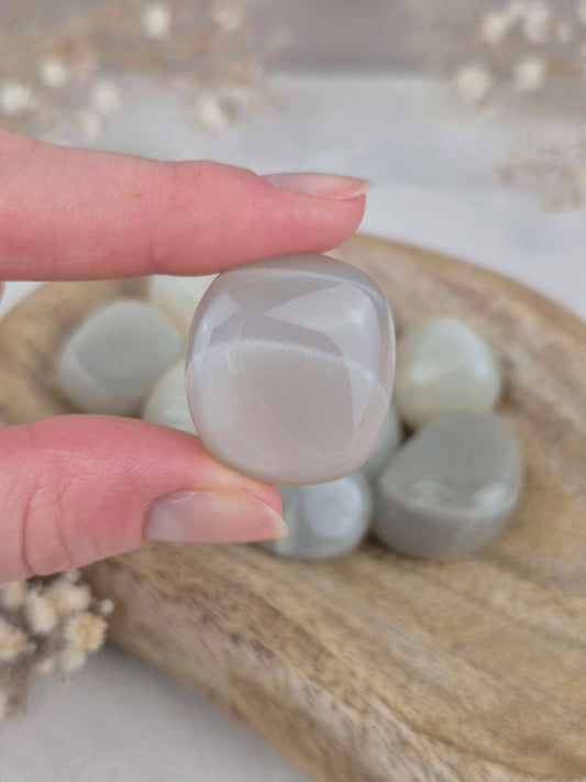 Grüne Mondstein Trommelsteine