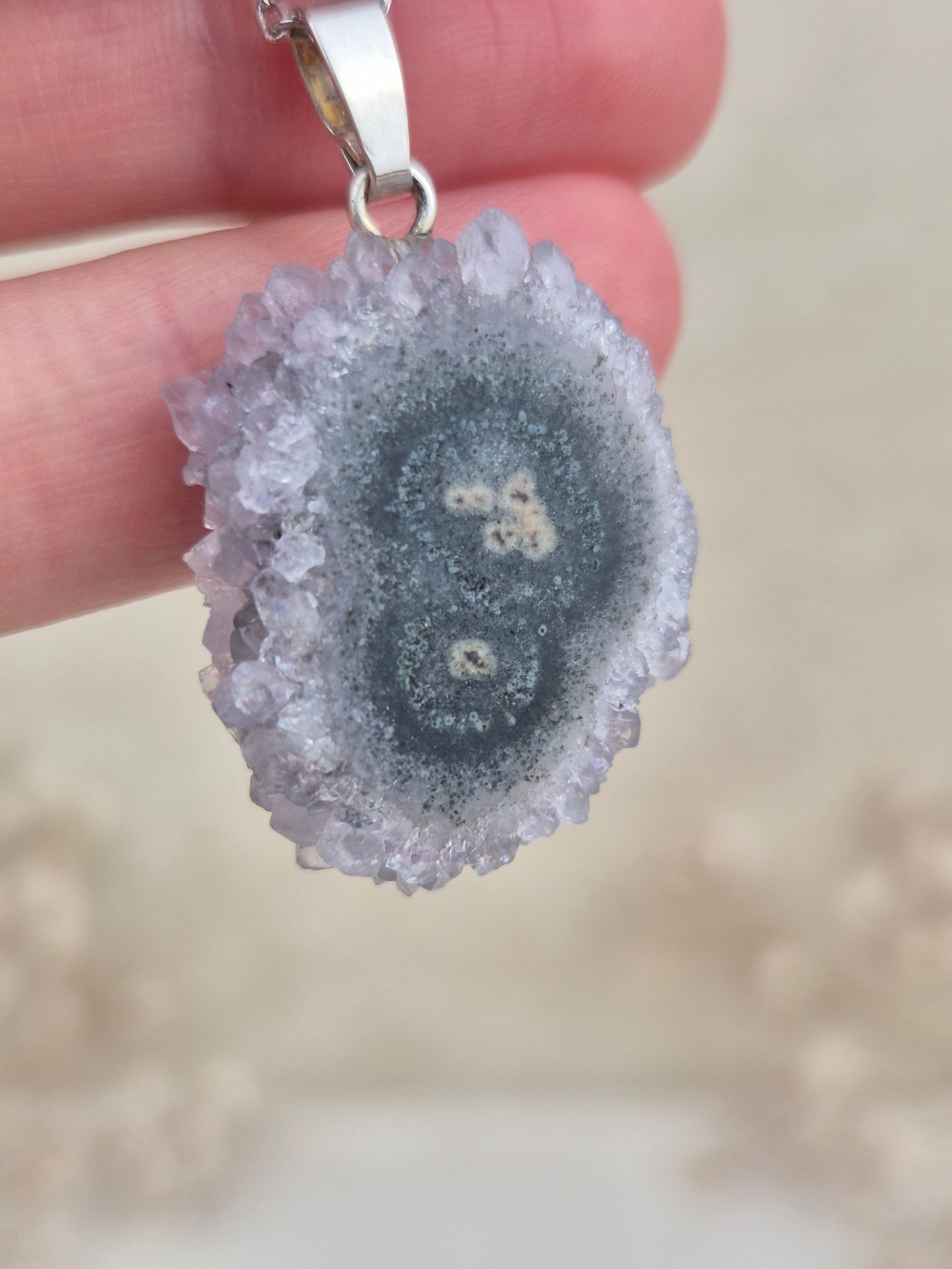 Flieder Amethyst Stalaktit Anhänger, 925 Silber