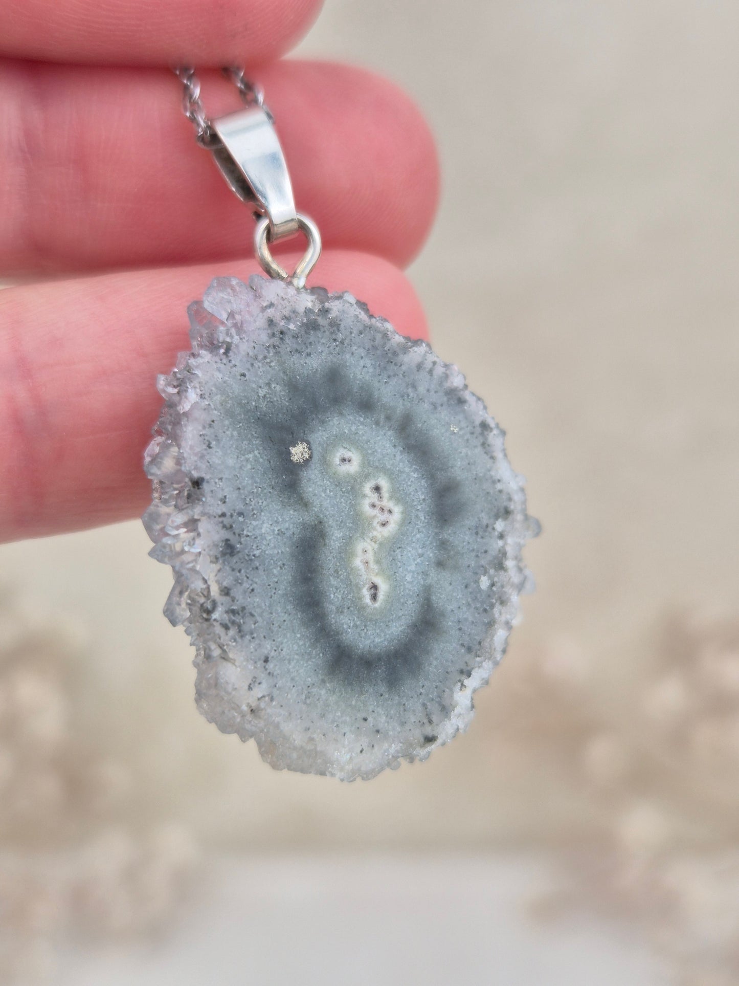 Grüner Amethyst Stalaktit Anhänger, 925 Silber