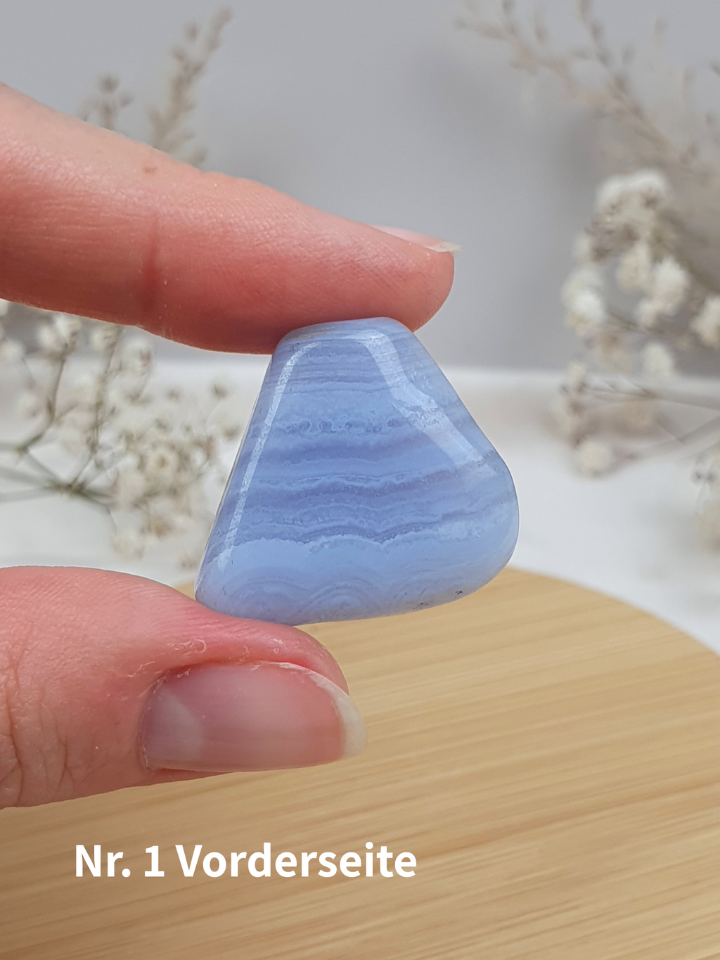 Verschiedene blaue Chalcedon Trommelsteine