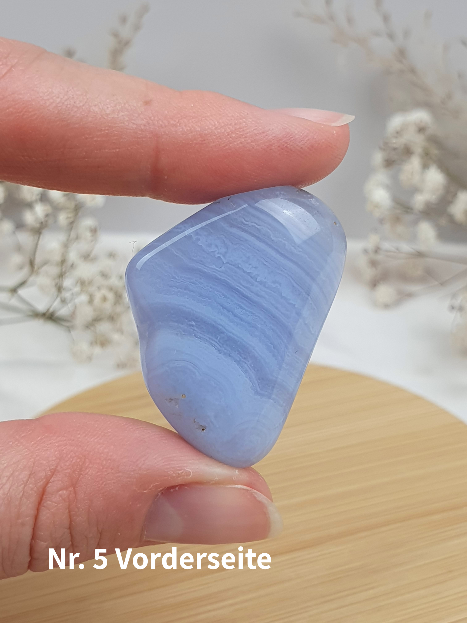 Verschiedene blaue Chalcedon Trommelsteine