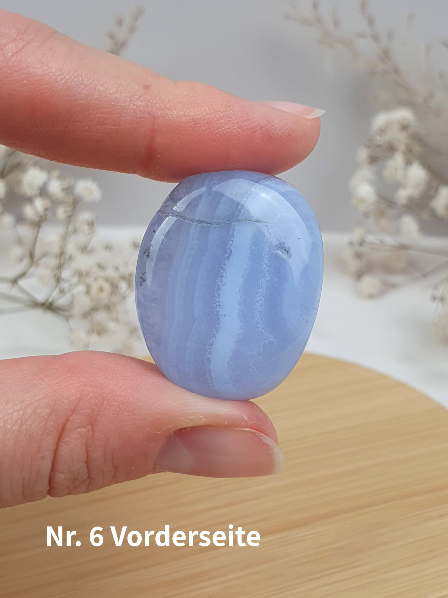 Verschiedene blaue Chalcedon Trommelsteine